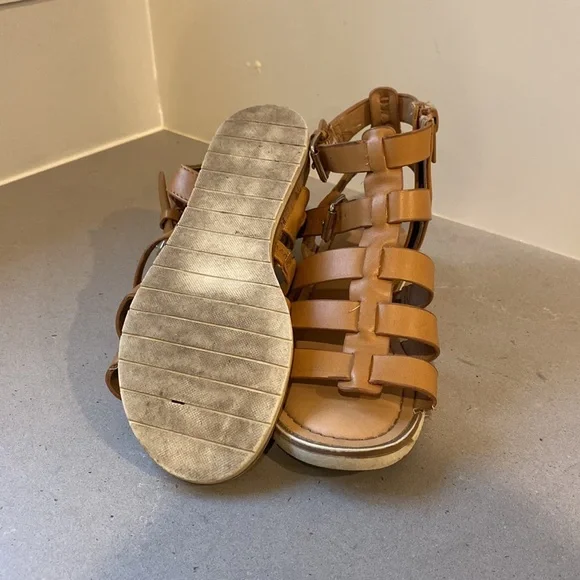 Size 13 Little Girl Sandals - Picture 3 of 3